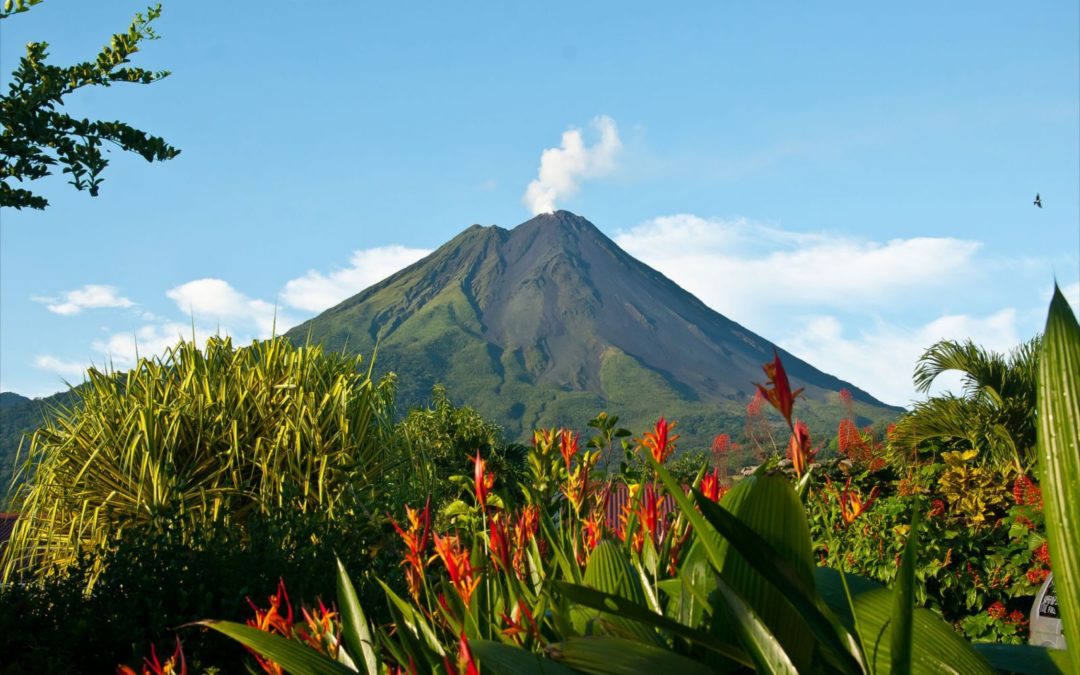 VOLCAN, MONTAGNE ET MER
