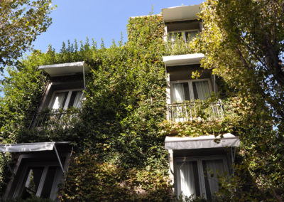 Façade